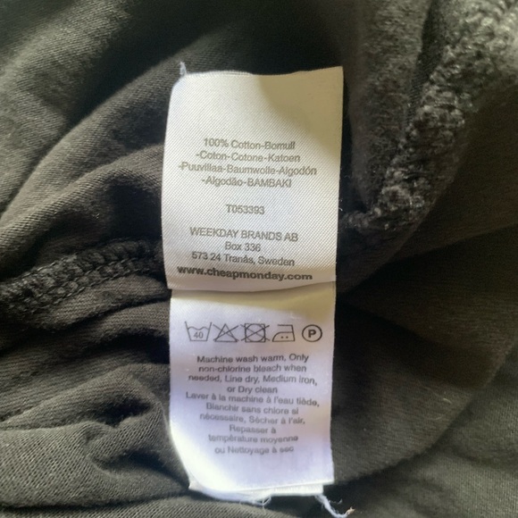 Cheap Monday // Heck Skirt in Black 100% Cotton - Picture 4 of 8